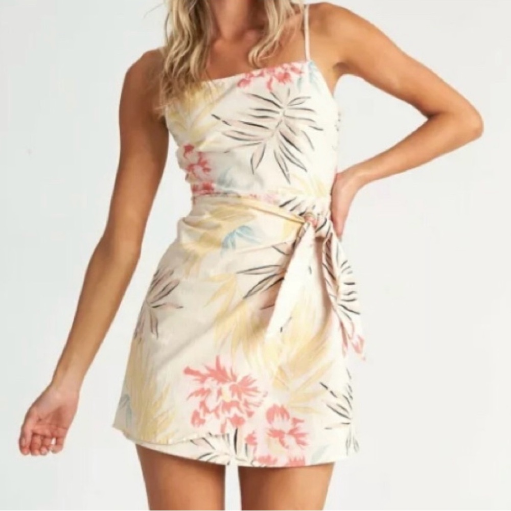 Billabong Palm Floral Wrap Dress with Tropical Print | large